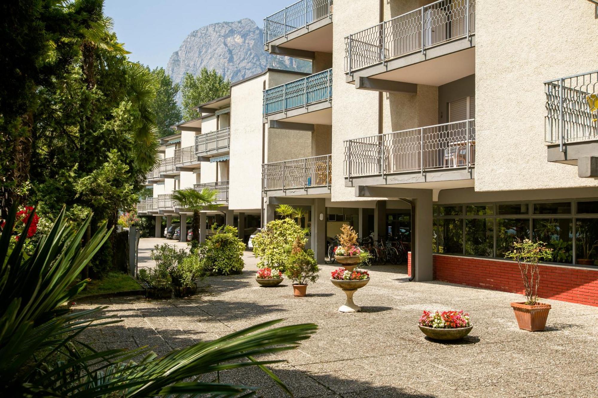 Residenza Lago D'Argento - Happy Rentals Riva del Garda Exterior photo